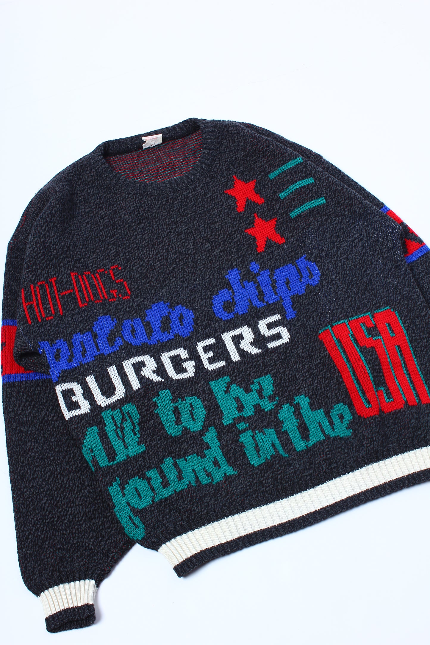 All to be found in the USA sweater S/M hot dogs burgers