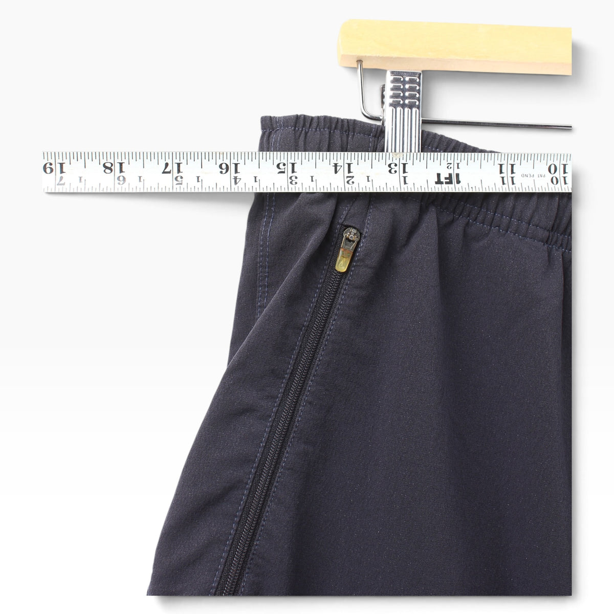 2000s Nike techy track pant M/L
