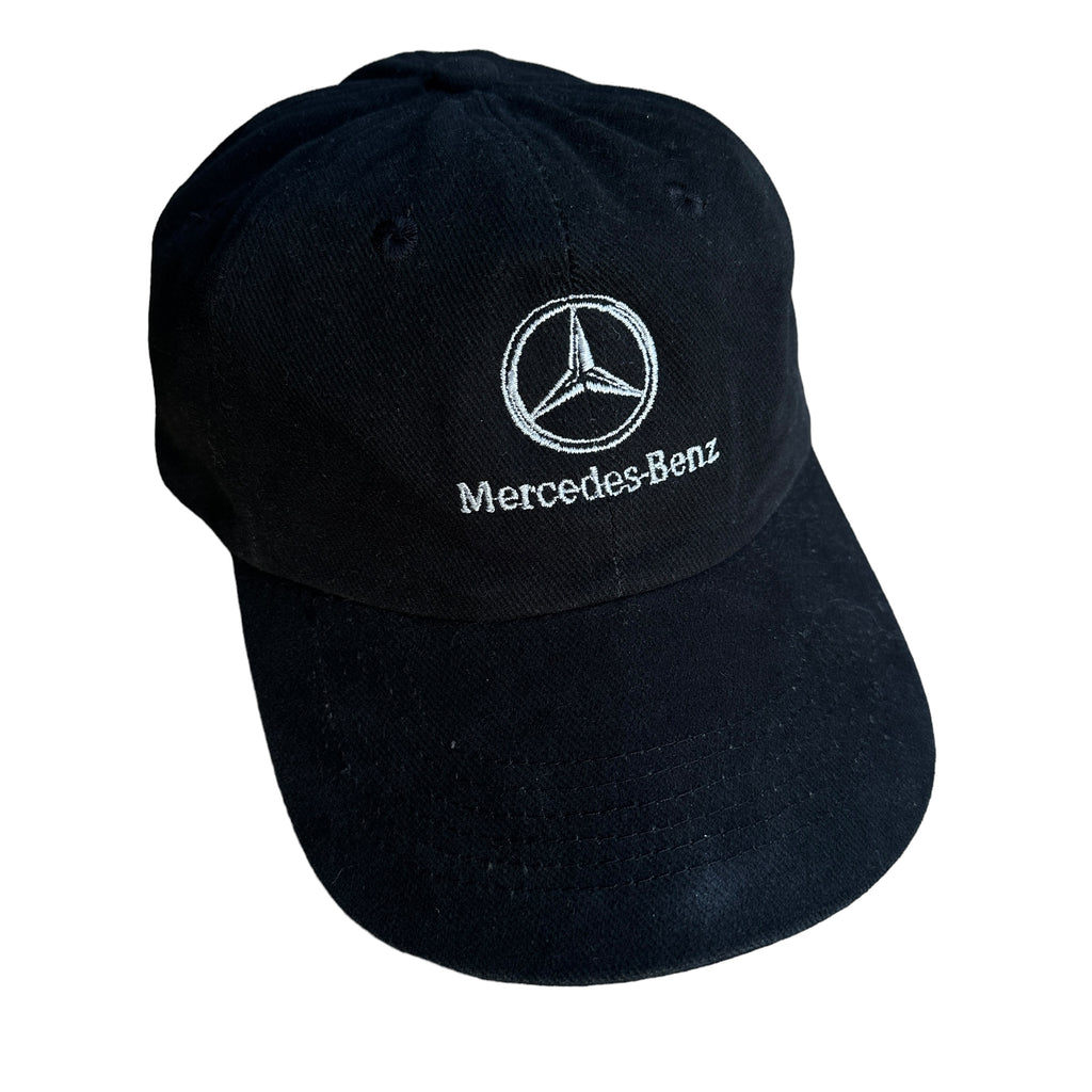 Mercedes benz hat