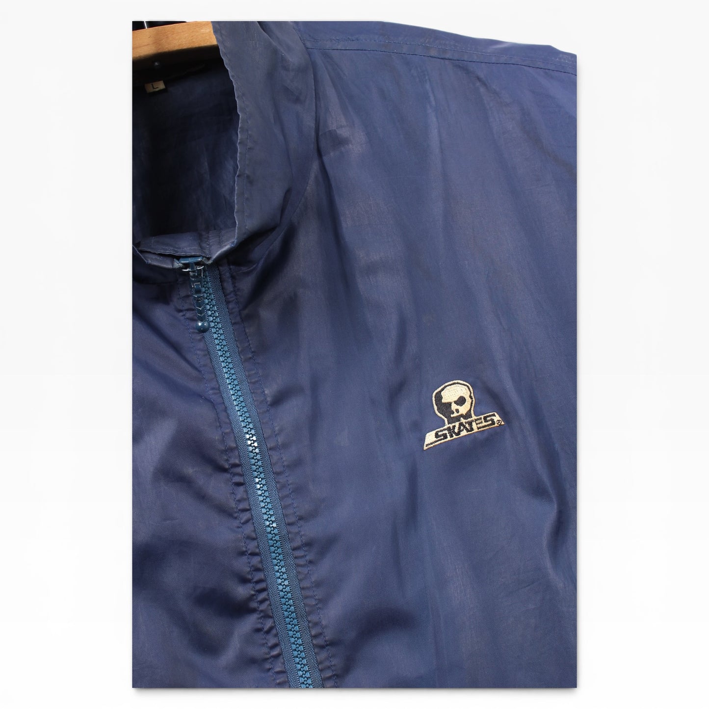 90s skull skates windbreaker large