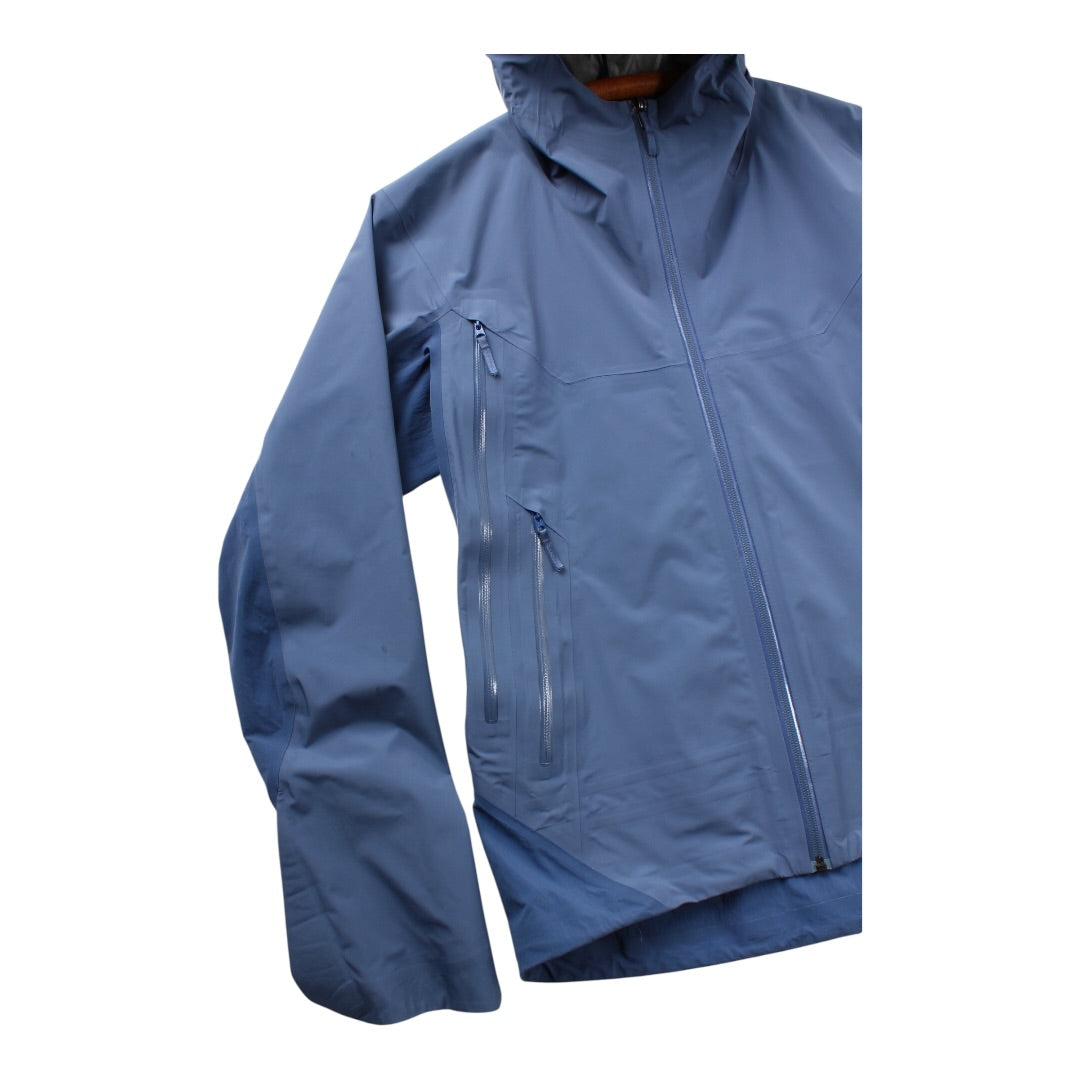 2013 Arc’teryx fjord jacket XS Made in canada🇨🇦