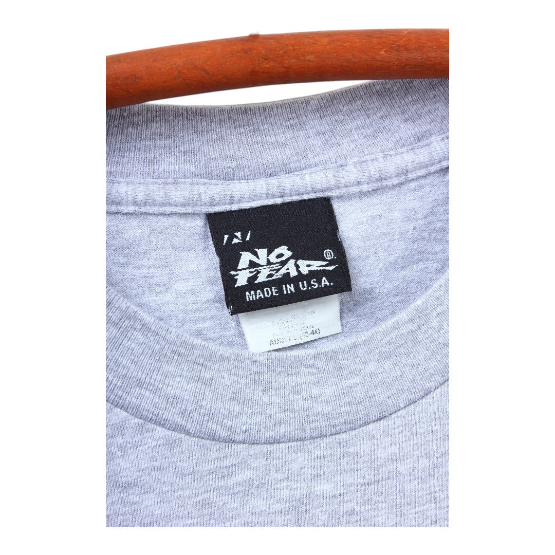 Scuse me while I kiss the sky no fear tee large
