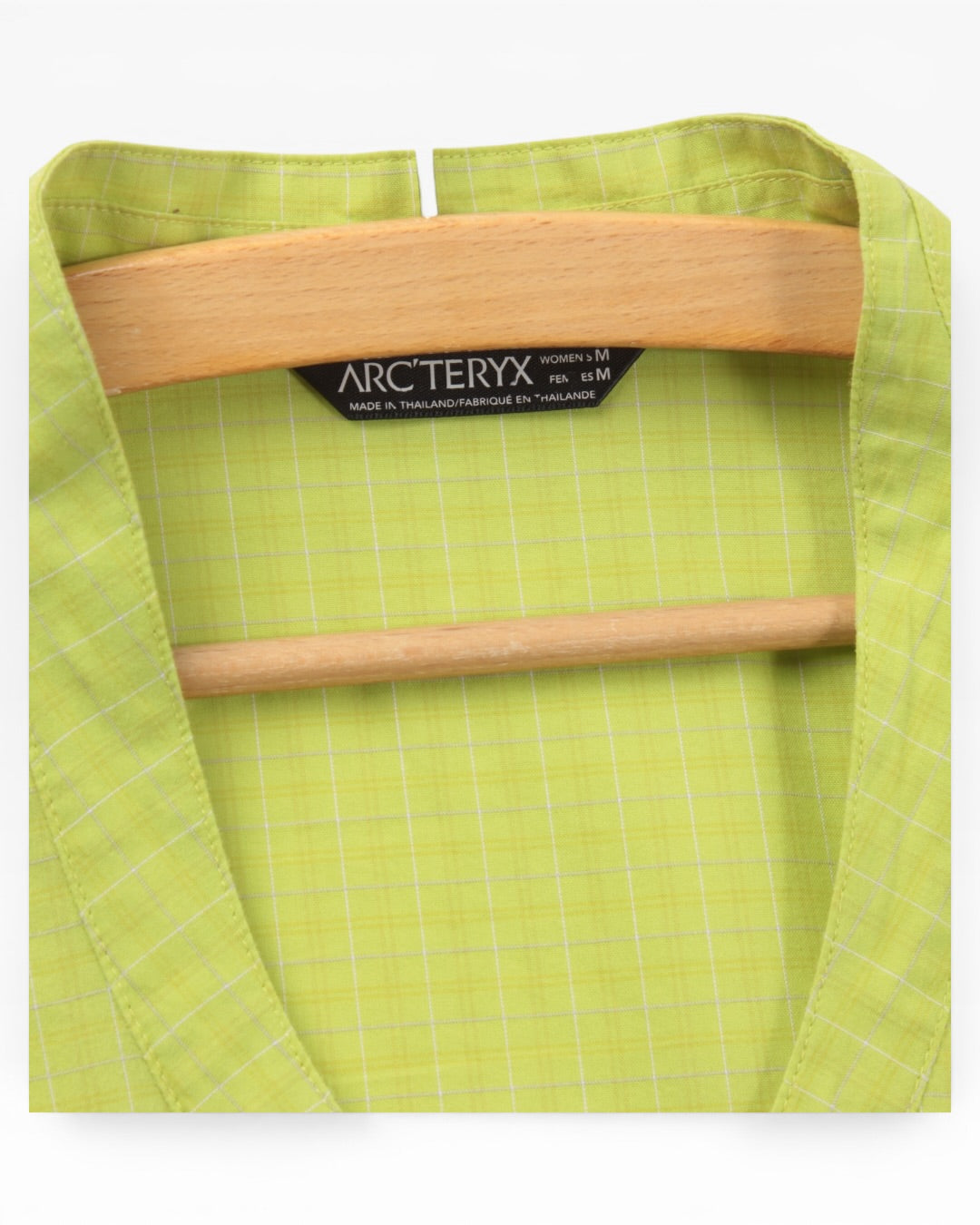 2010 arc’teryx cotton button up shirt women’s medium