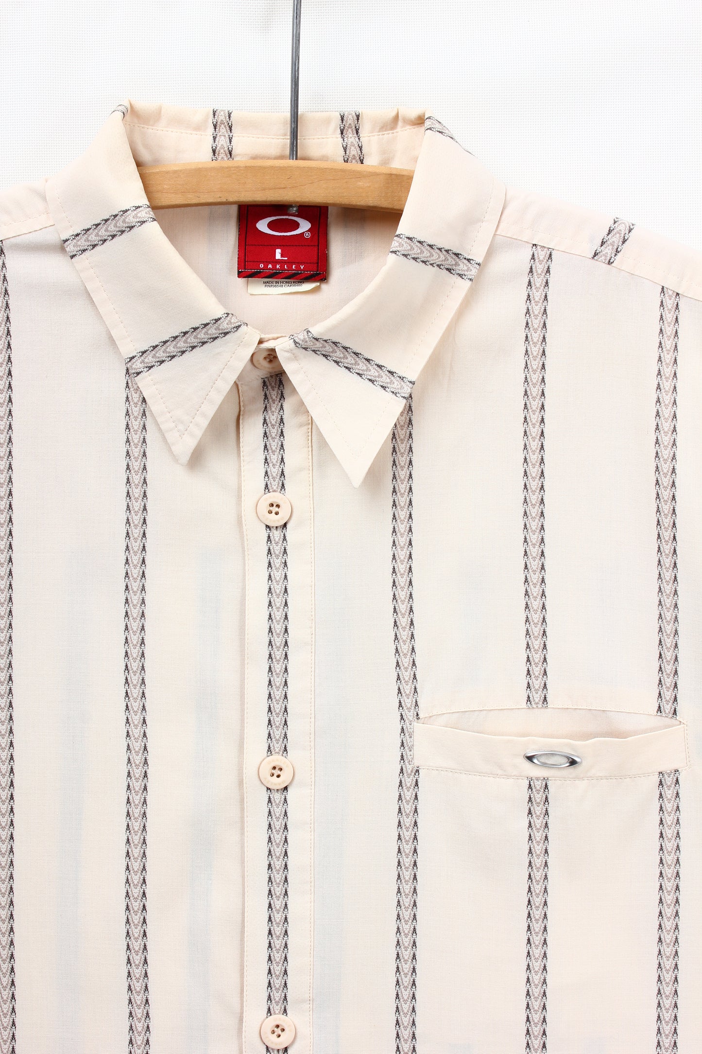 2000s Oakley button down L/XL