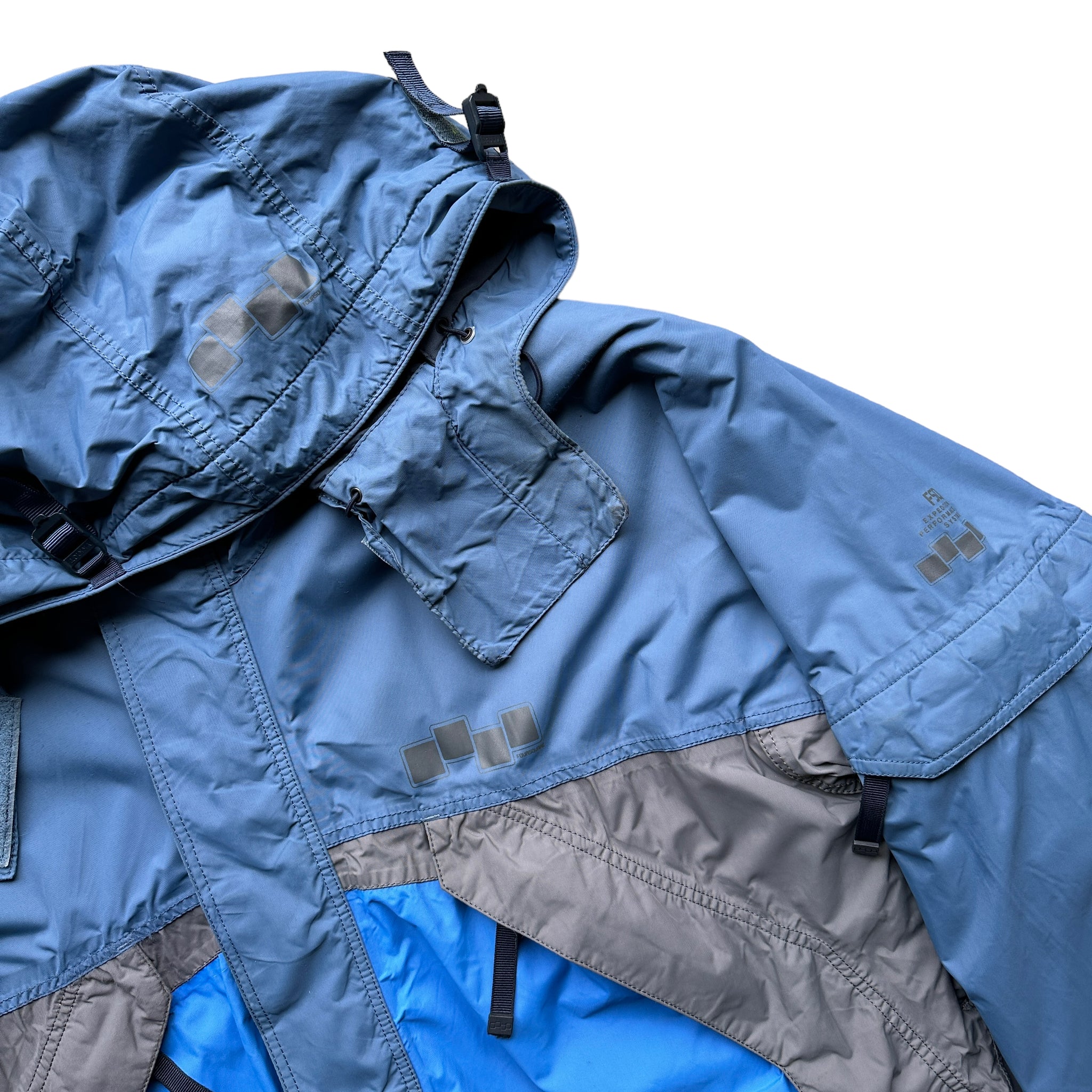 True life era Foursquare snowboard jacket. deep pile lined M/L
