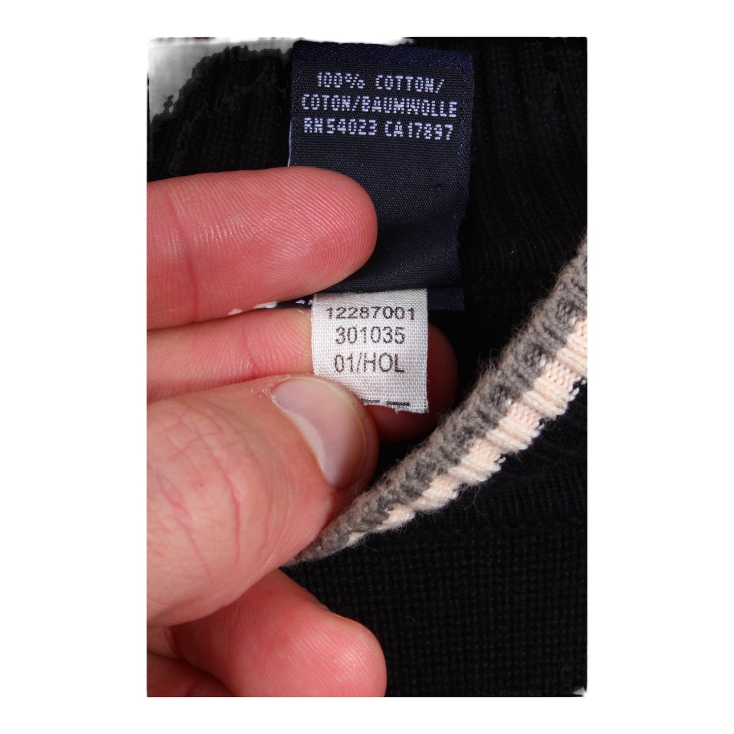 2001 Gap cotton ski sweater medium