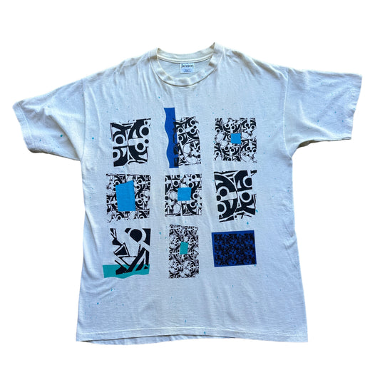 90s Art tee large