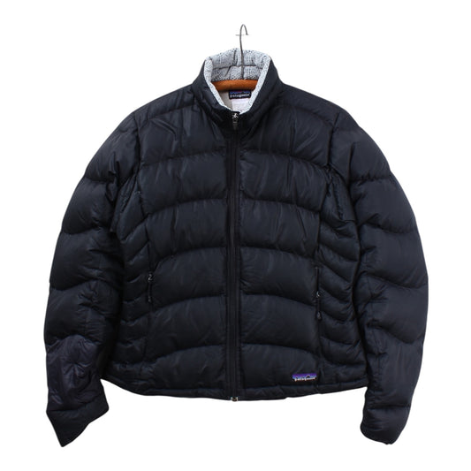 2007 Patagonia down puffy jacket women’s medium