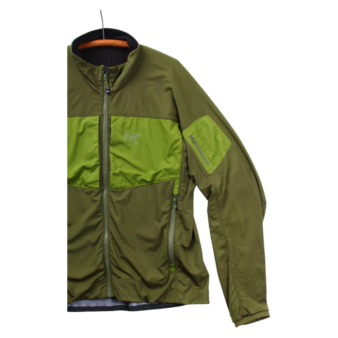 2006 Arc’teryx softshell jacket large