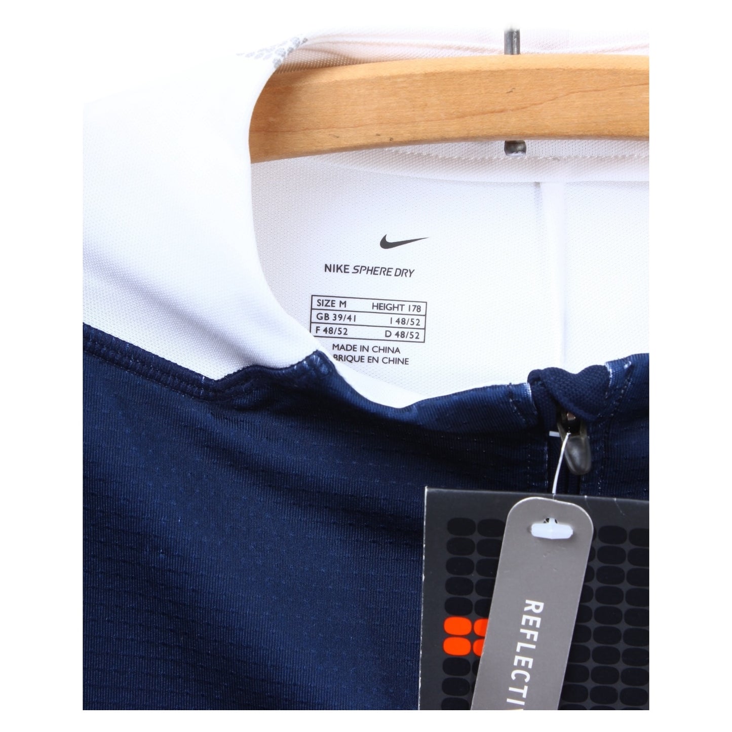 Nike sphere dry shirt Small