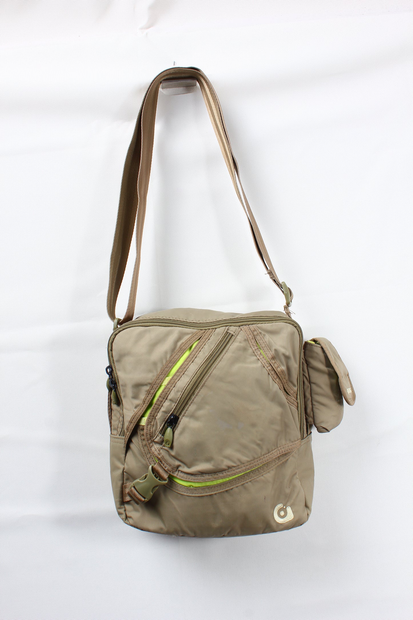 2000s Gravis sidebag
