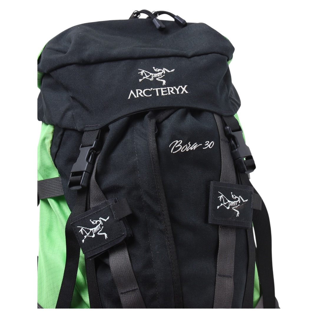 2000s Arc’teryx bora 30 pack