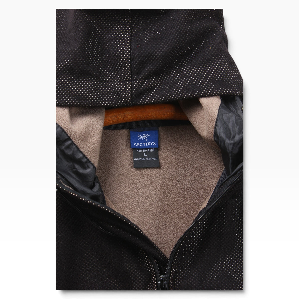 “Arc’teryx” wind stopper gore zip hoodie large