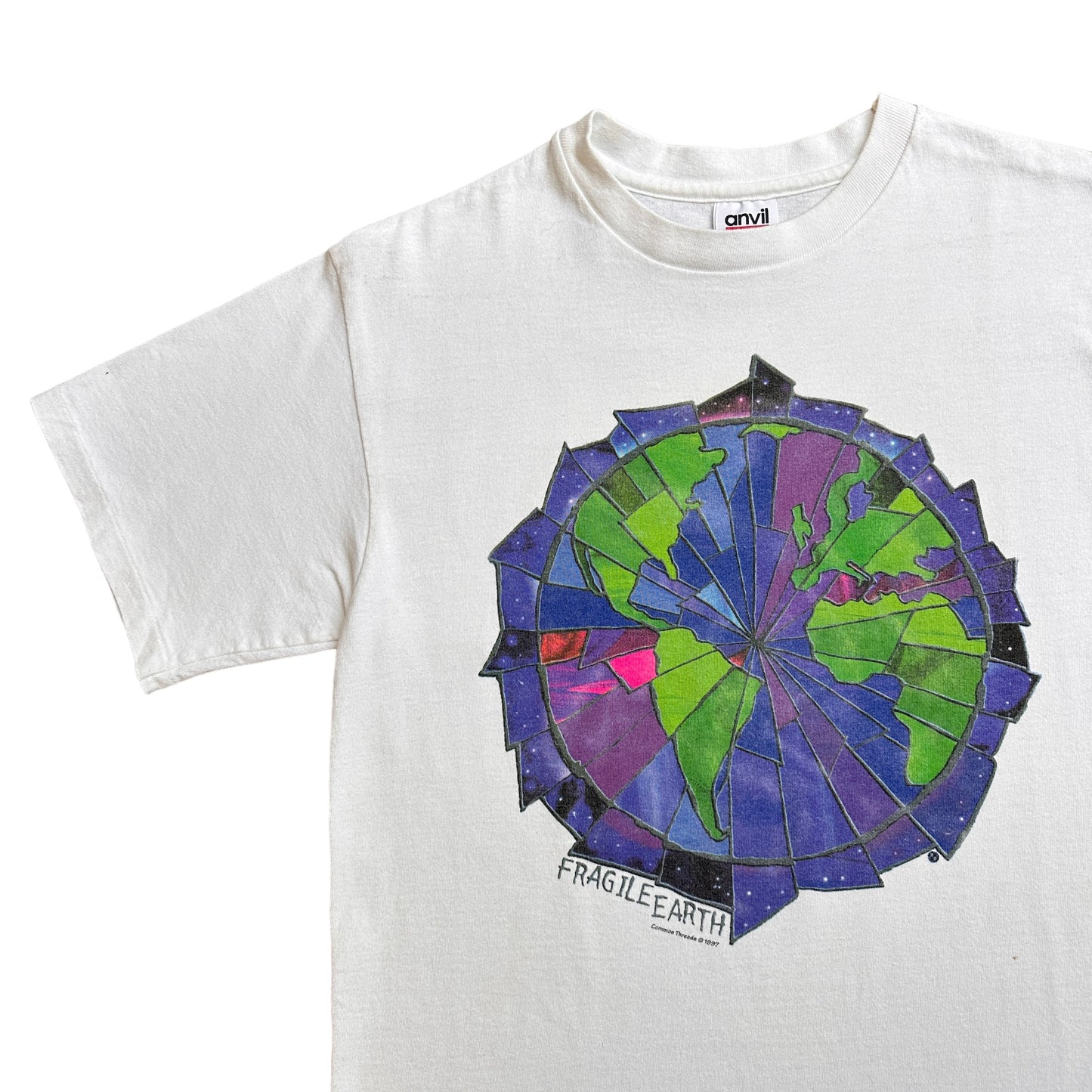 90s Fragile earth tee medium