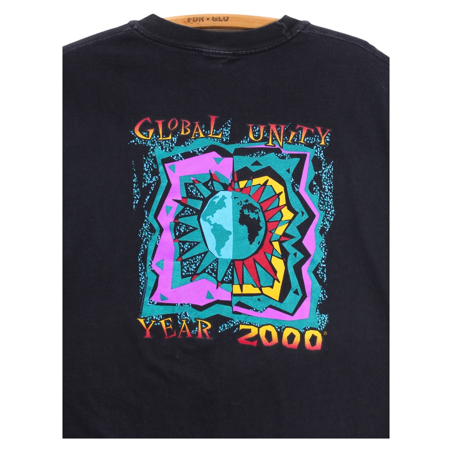 Year 2000 tee large