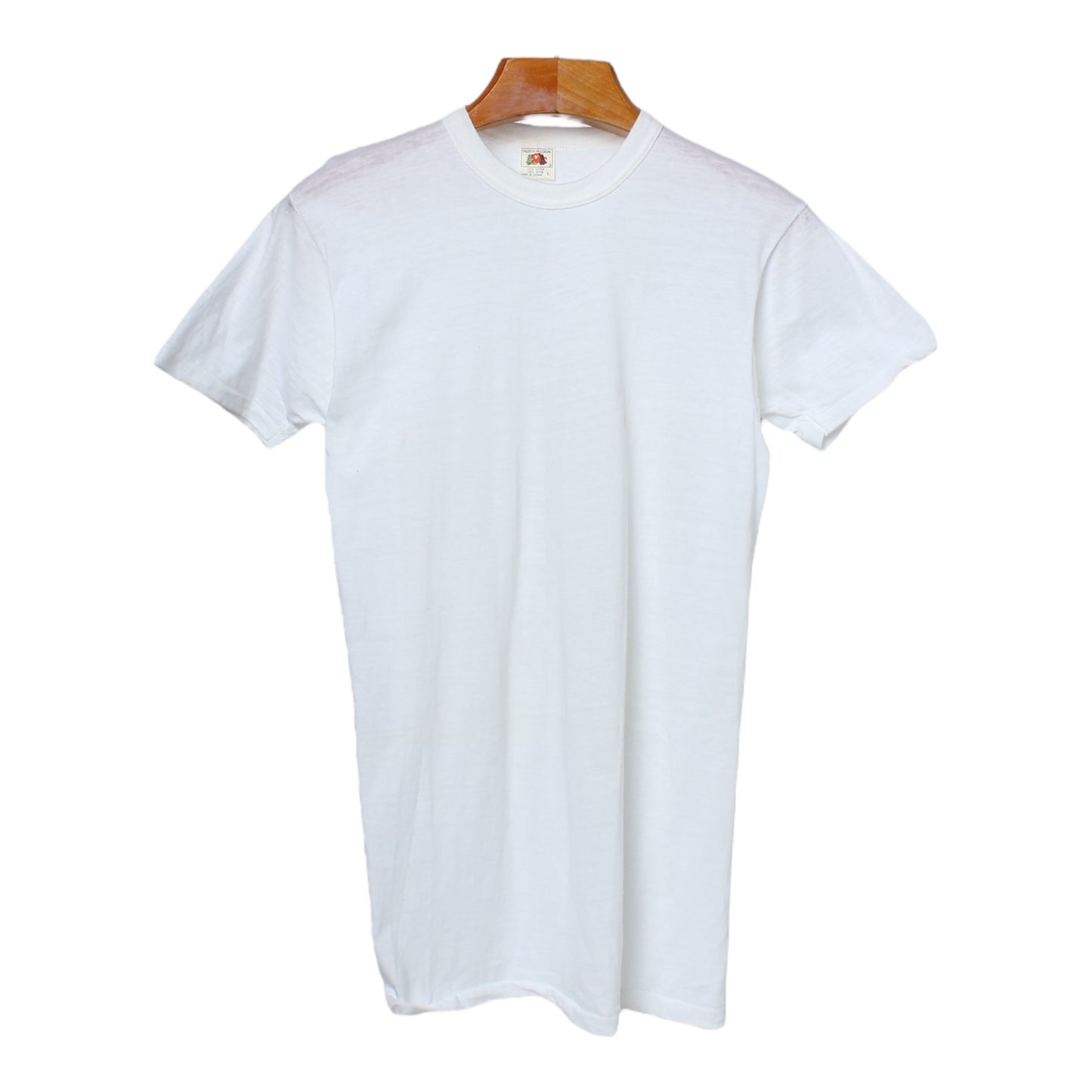 60s Fruit of the loom blank white tee Made in canada🇨🇦 S/M fit