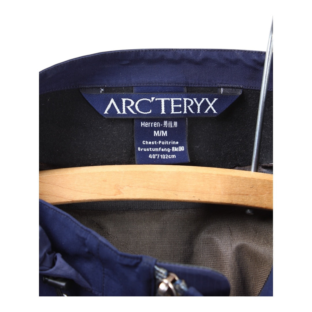 2004 Arc’teryx Beta LT paclite medium