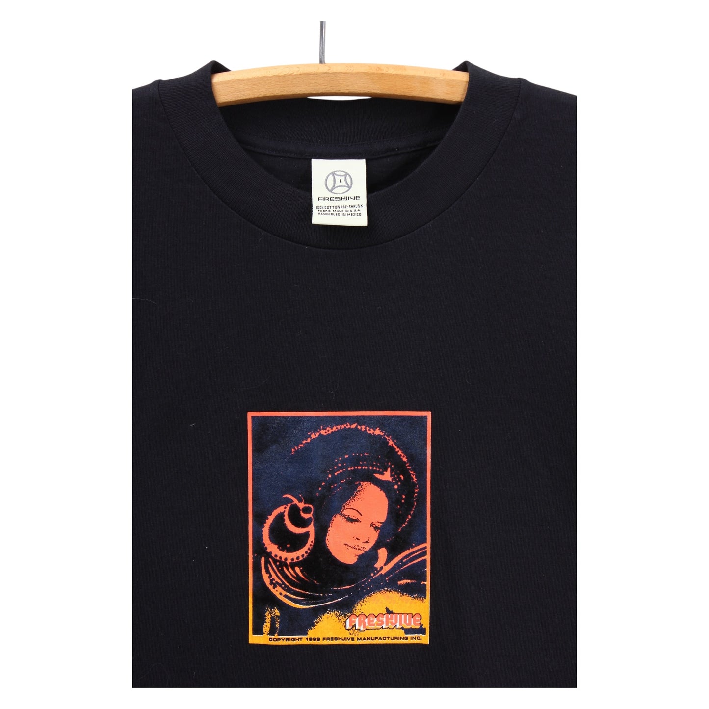 Freshjive black light poster tee large