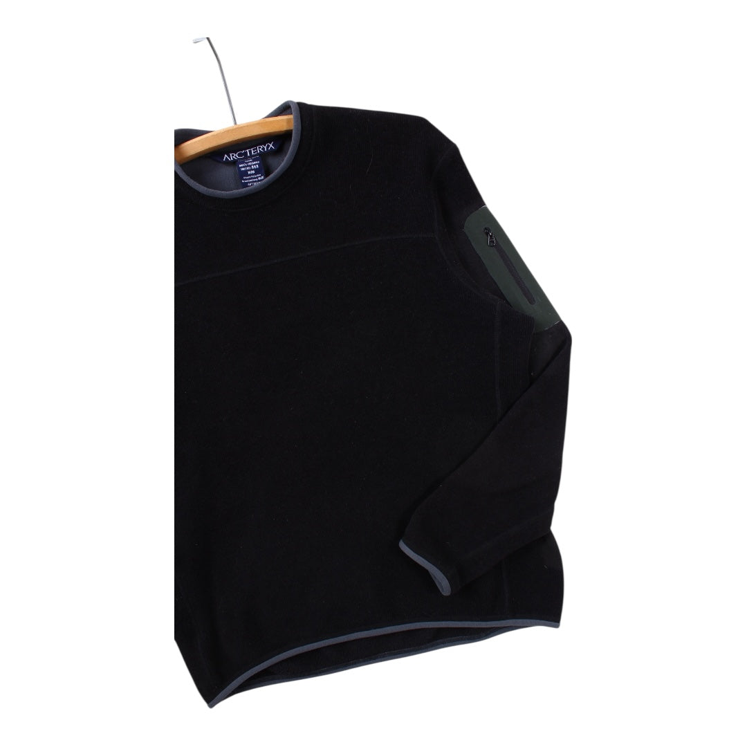 2000s Arc’teryx covert crewneck large
