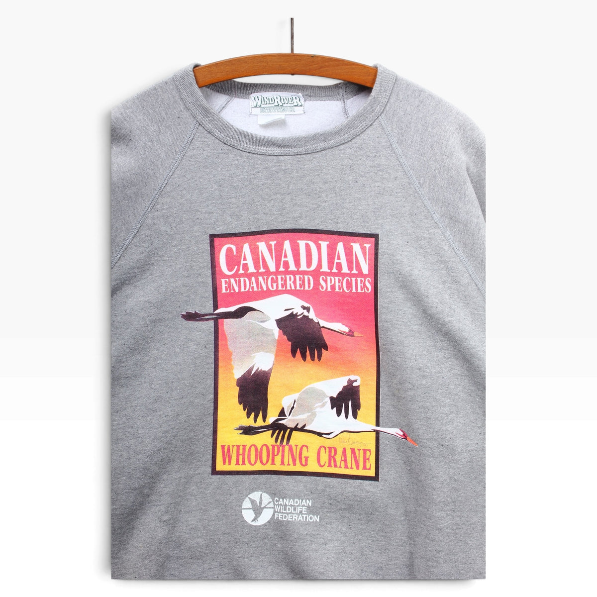 90s Canadian wildlife foundation whooping crane crewneck Large