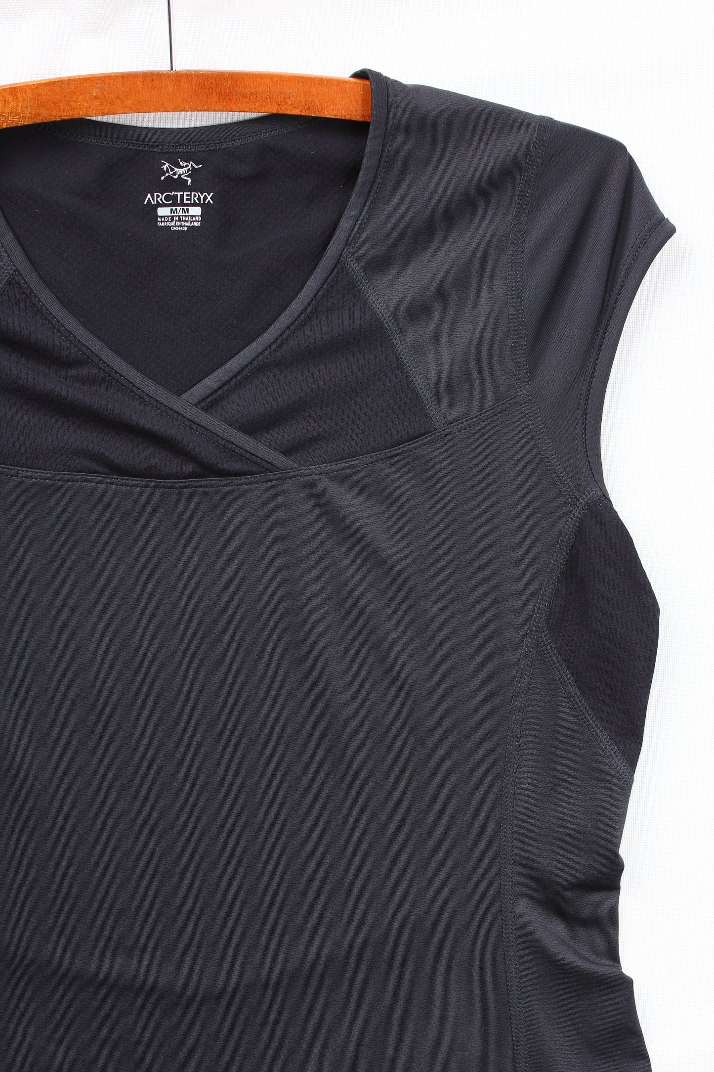 2012 Arc’teryx dress medium