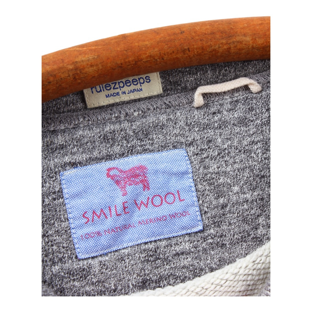 Rulezpeeps smile wool crewneck small