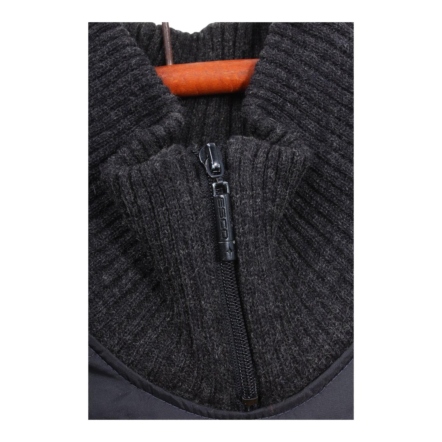 2000s Esco wool zip sweater XL fit