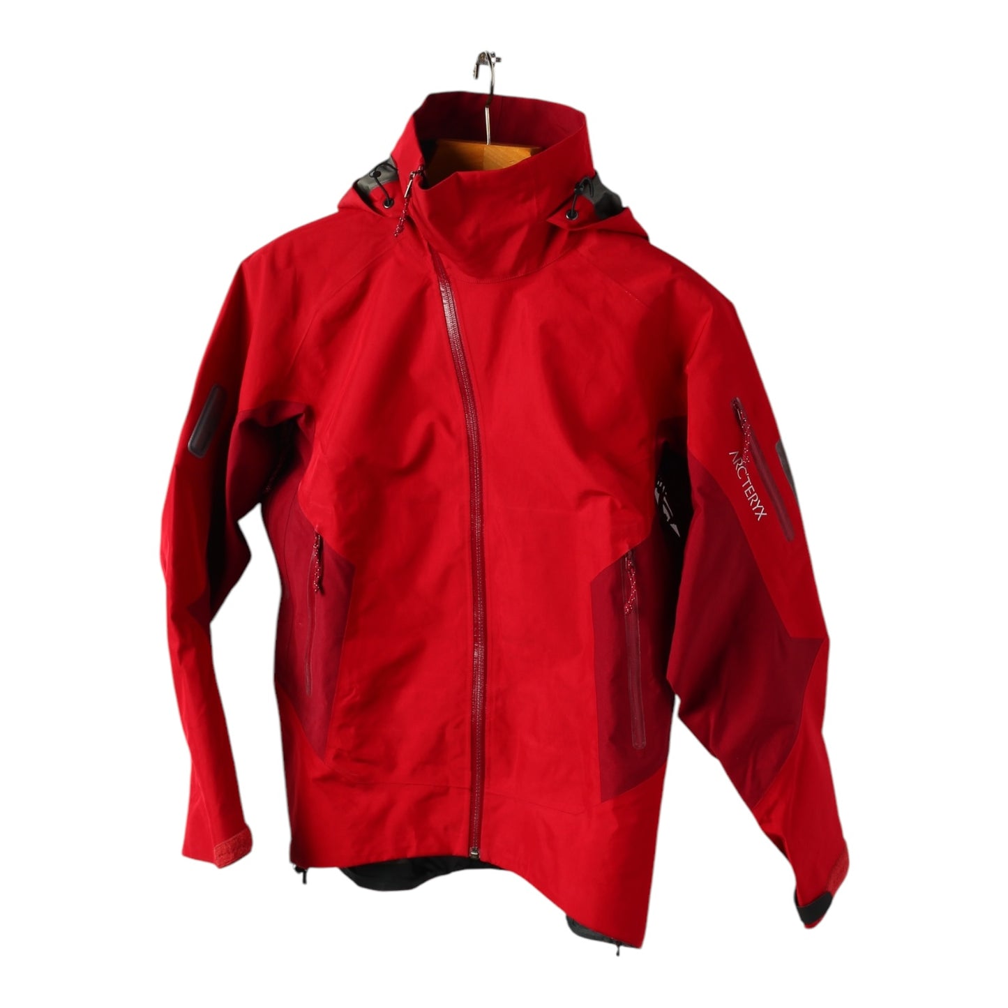 2006 Arc’teryx sidewinder women’s medium in scarlet