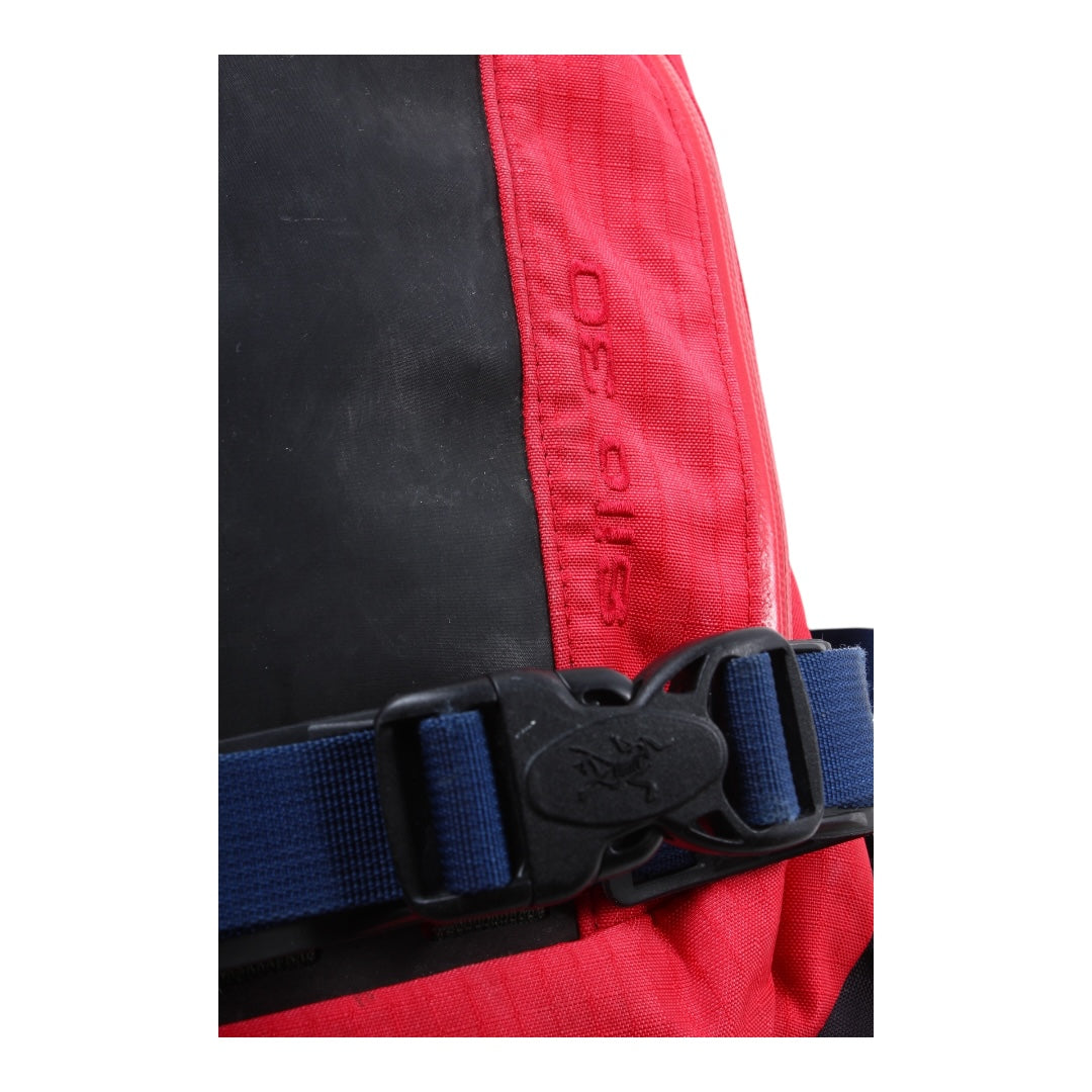 2000s Arc’teryx SILO 30 backpack
