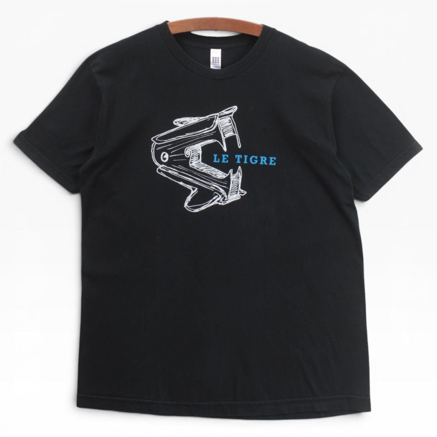 2000s Le tigre tee Small/Medium fit