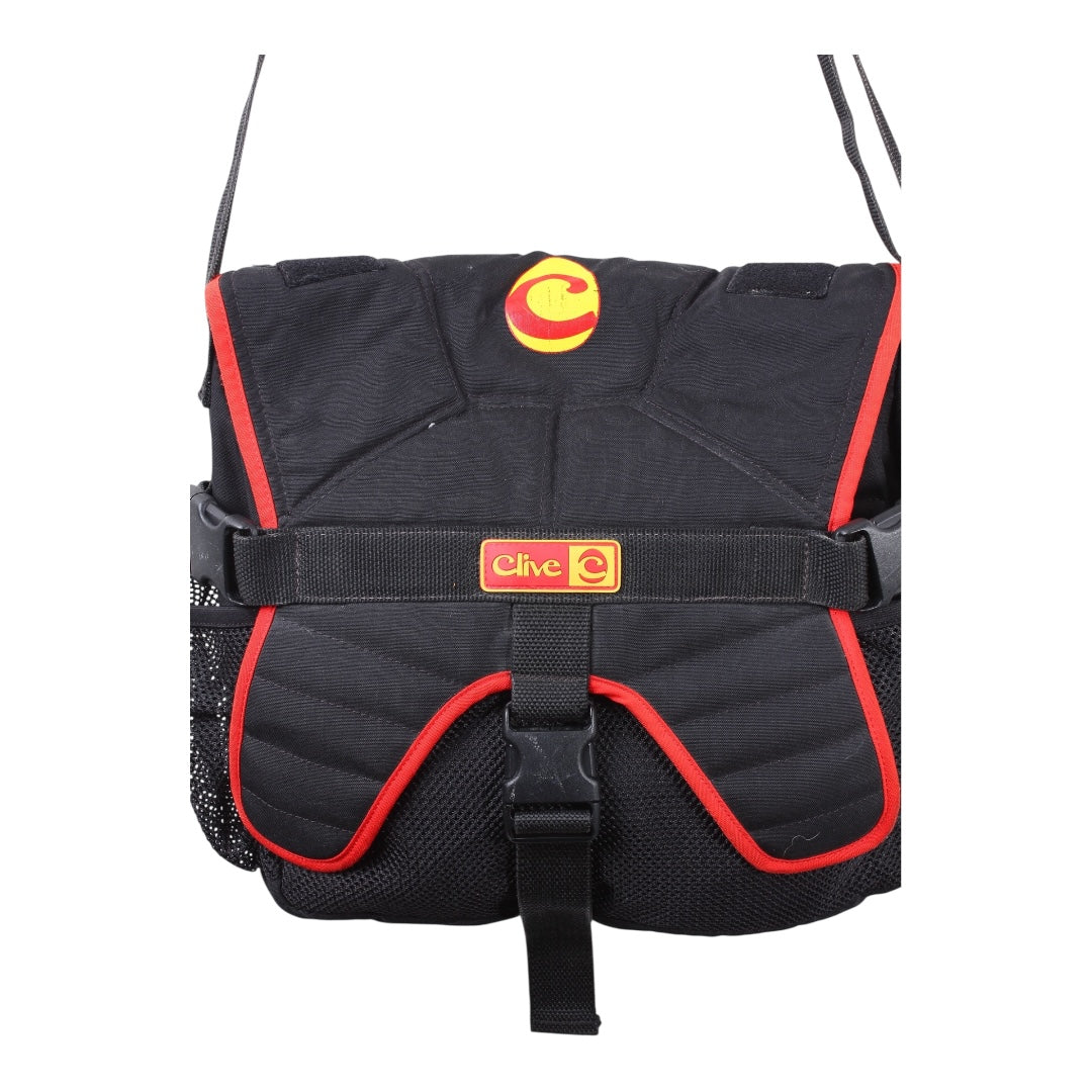 Clive side bag messenger