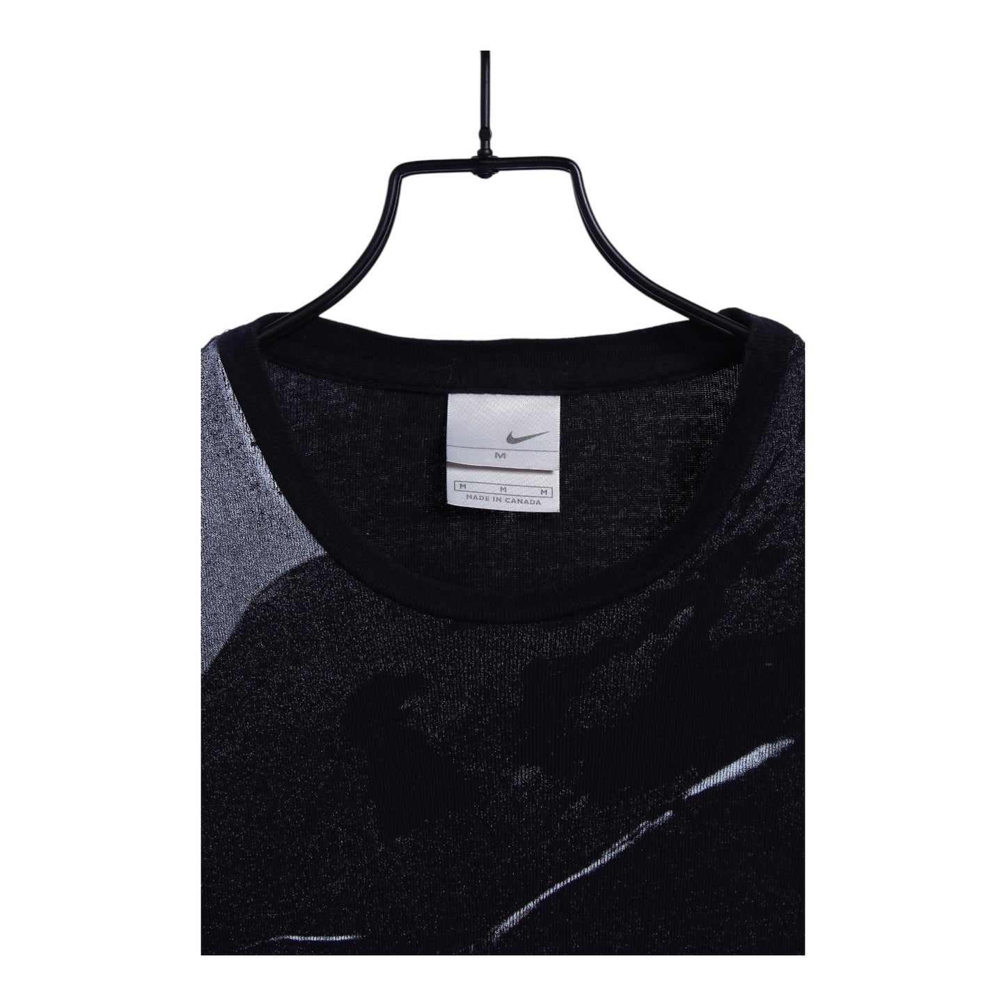 Y2K Nike snowboarding print shirt women’s medium Made in canada🇨🇦