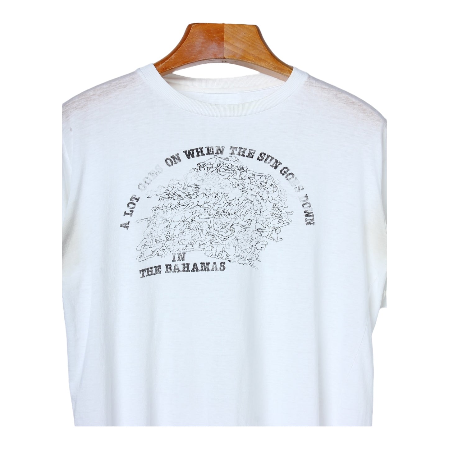 80s Allot goes on when the sun goes down bahamas tee medium