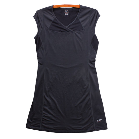 2012 Arc’teryx dress medium
