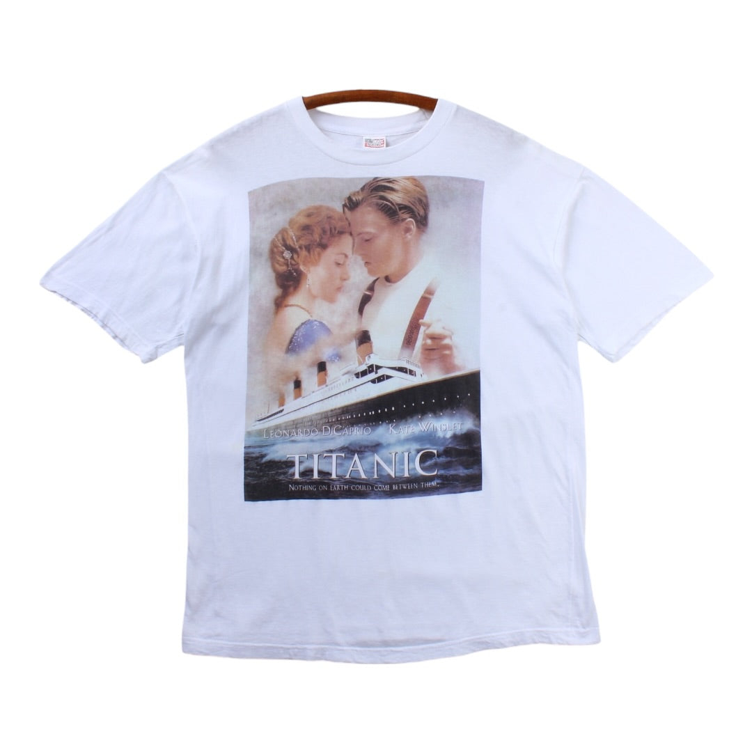 Titanic movie tee large