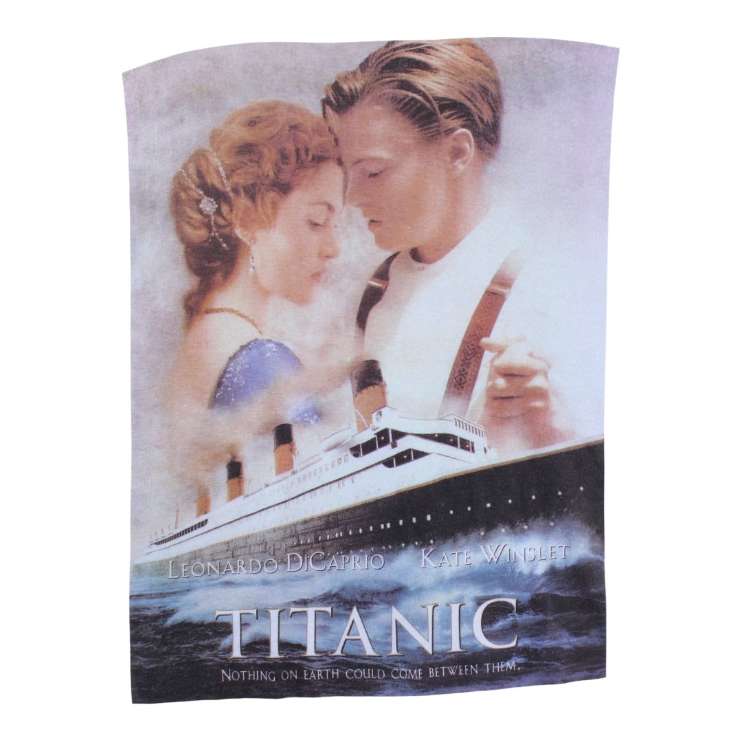 Titanic movie tee large