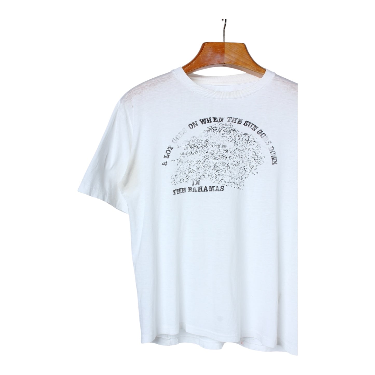 80s Allot goes on when the sun goes down bahamas tee medium