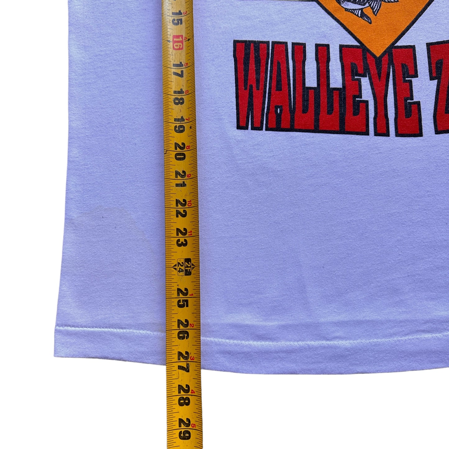 90s Walleye zone tee - Extra Large