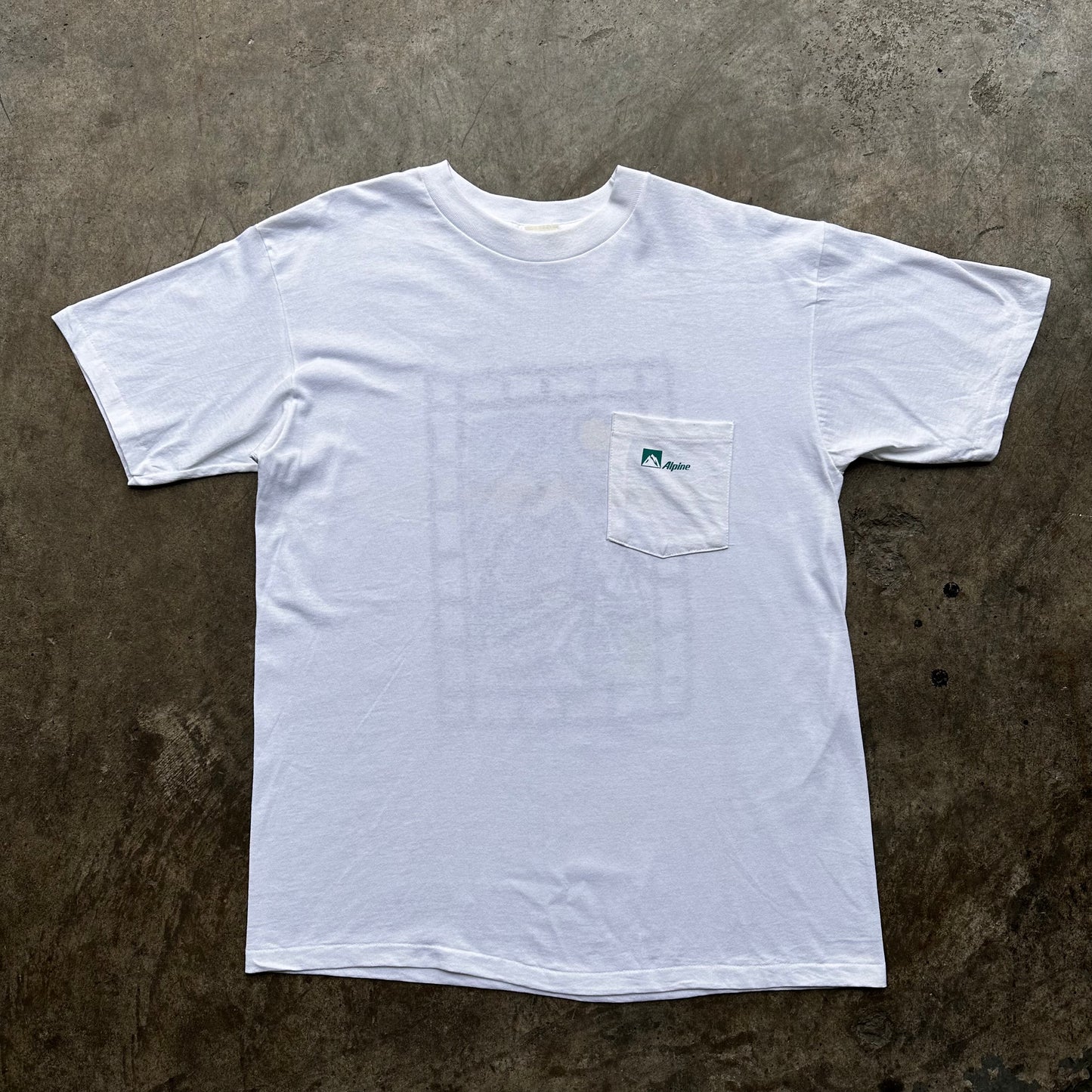 90s Alpine pocket tee    XL