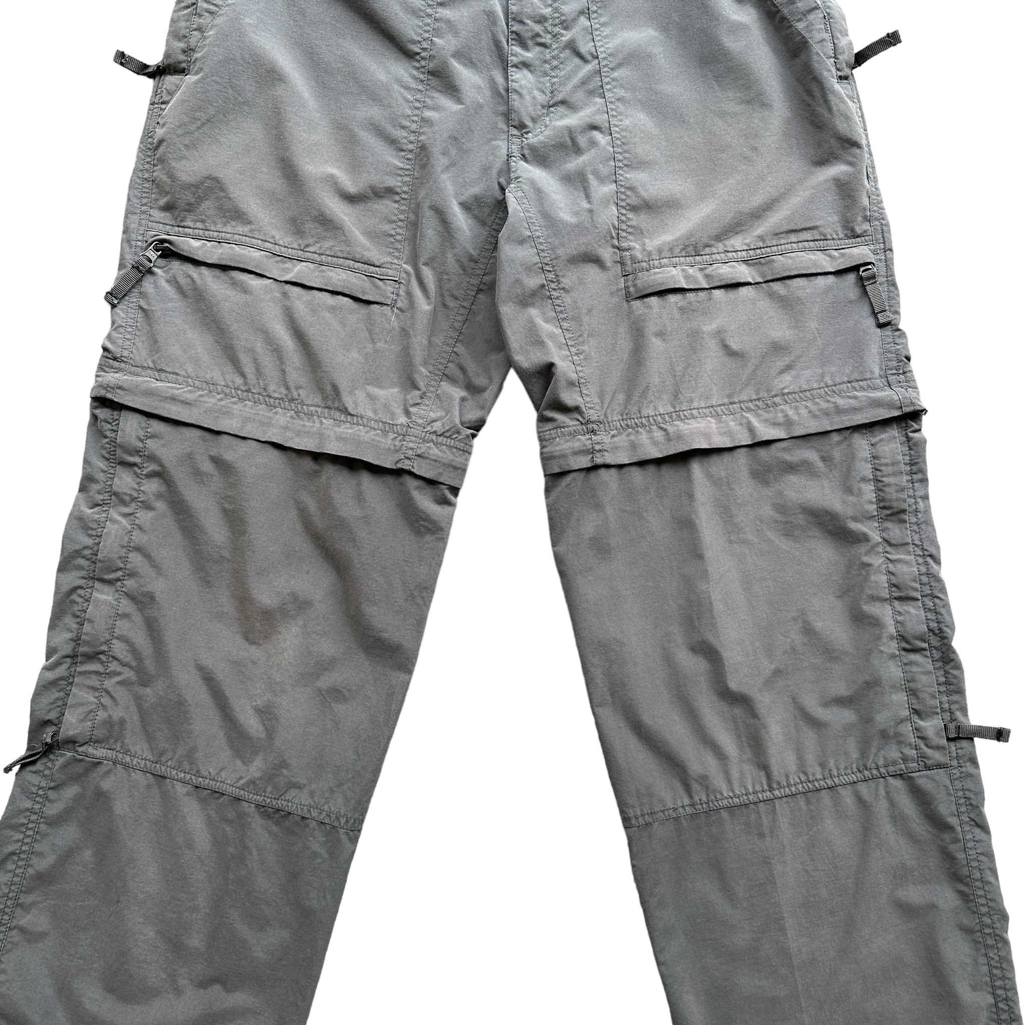 Zip off hiking cargo pants 32/30
