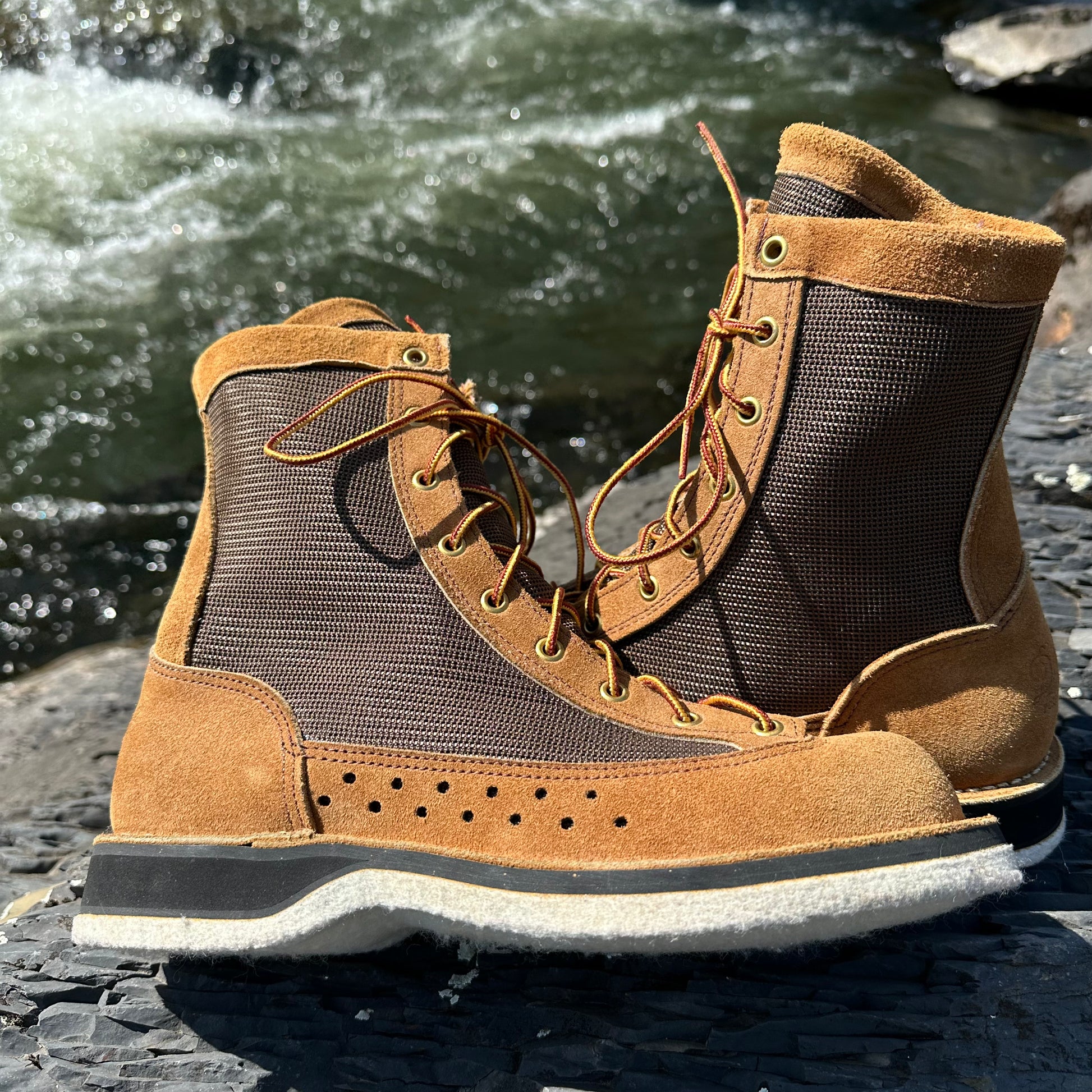 Danner wading boots sz 7 – Vintage Sponsor Danner wading boots sz 7 – Vintage Sponsor