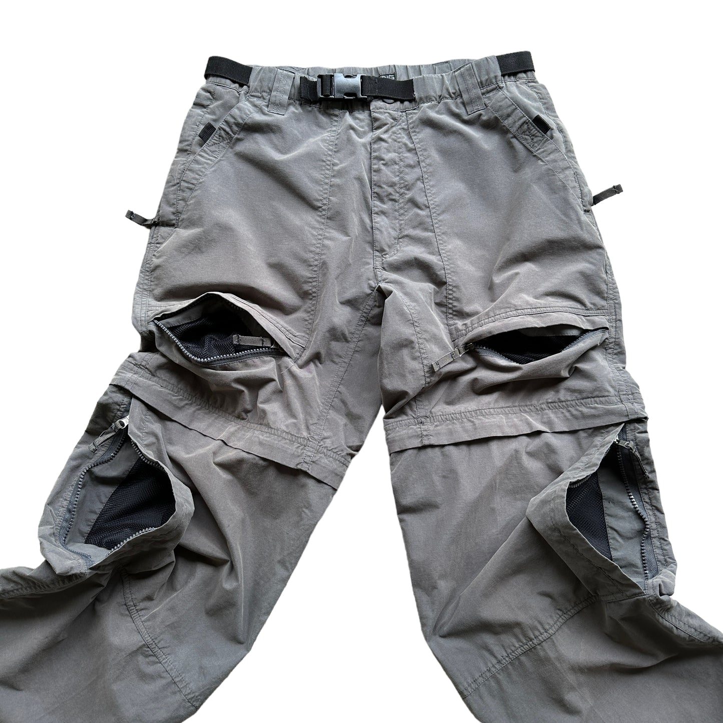 Zip off hiking cargo pants 32/30