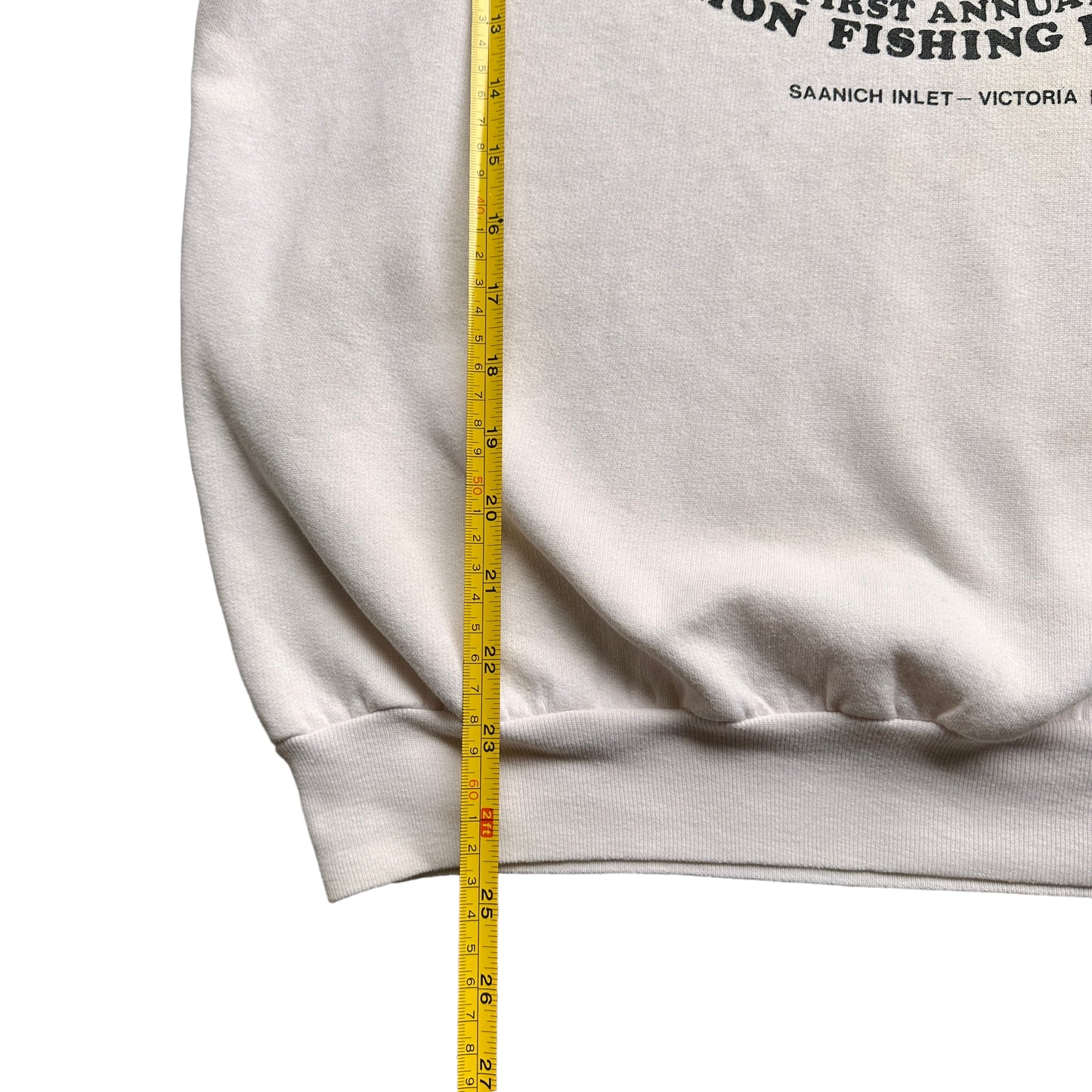 80s Salmon fishing festival sweatshirt medium