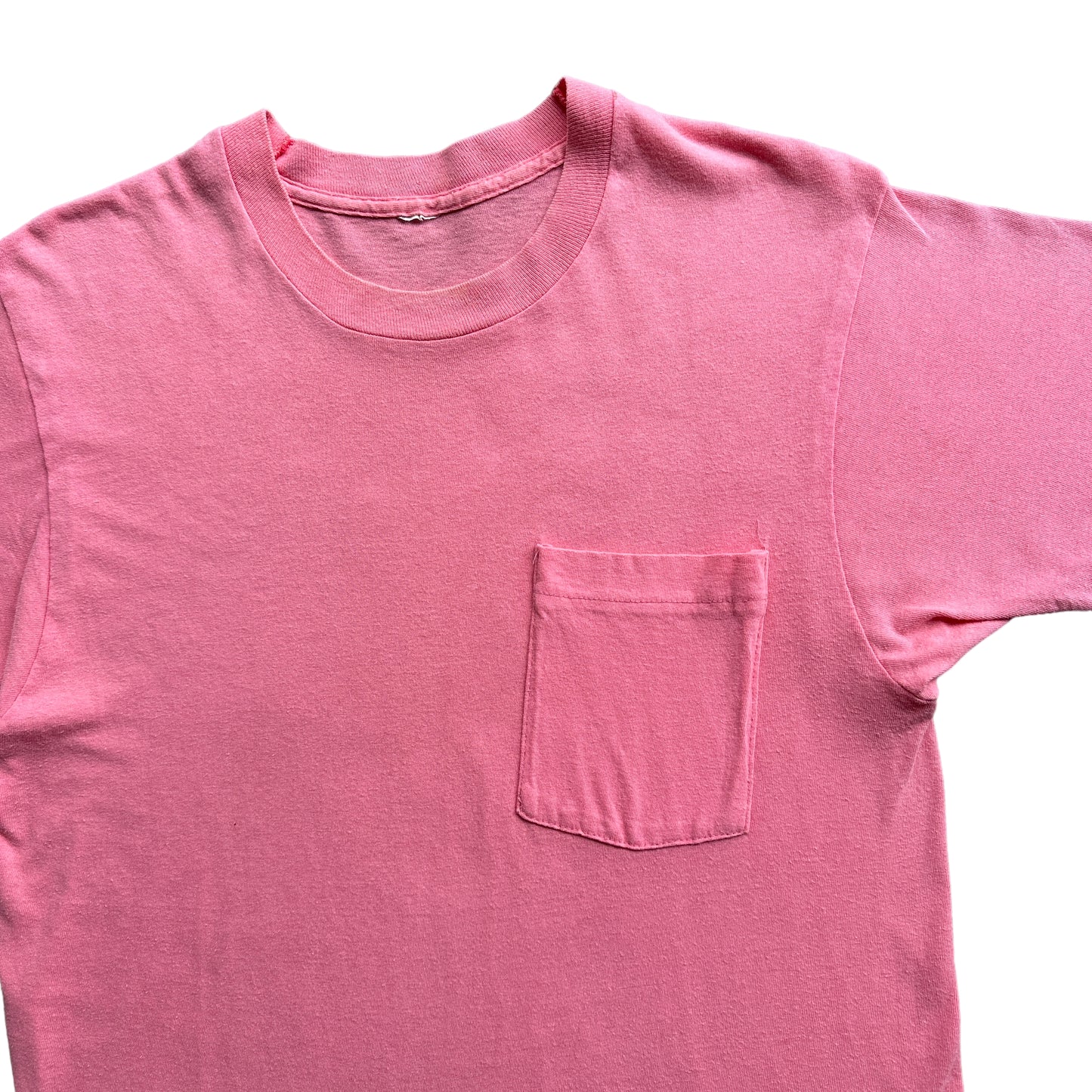 80s Pink pocket tee small