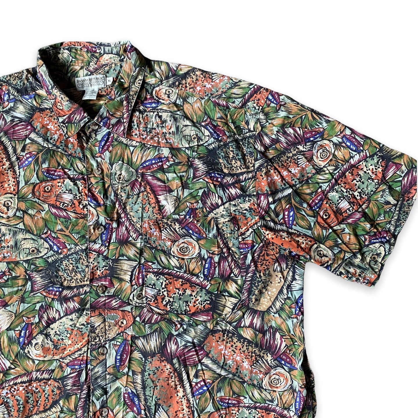 90s Banana republic safari fish print shirt  XL