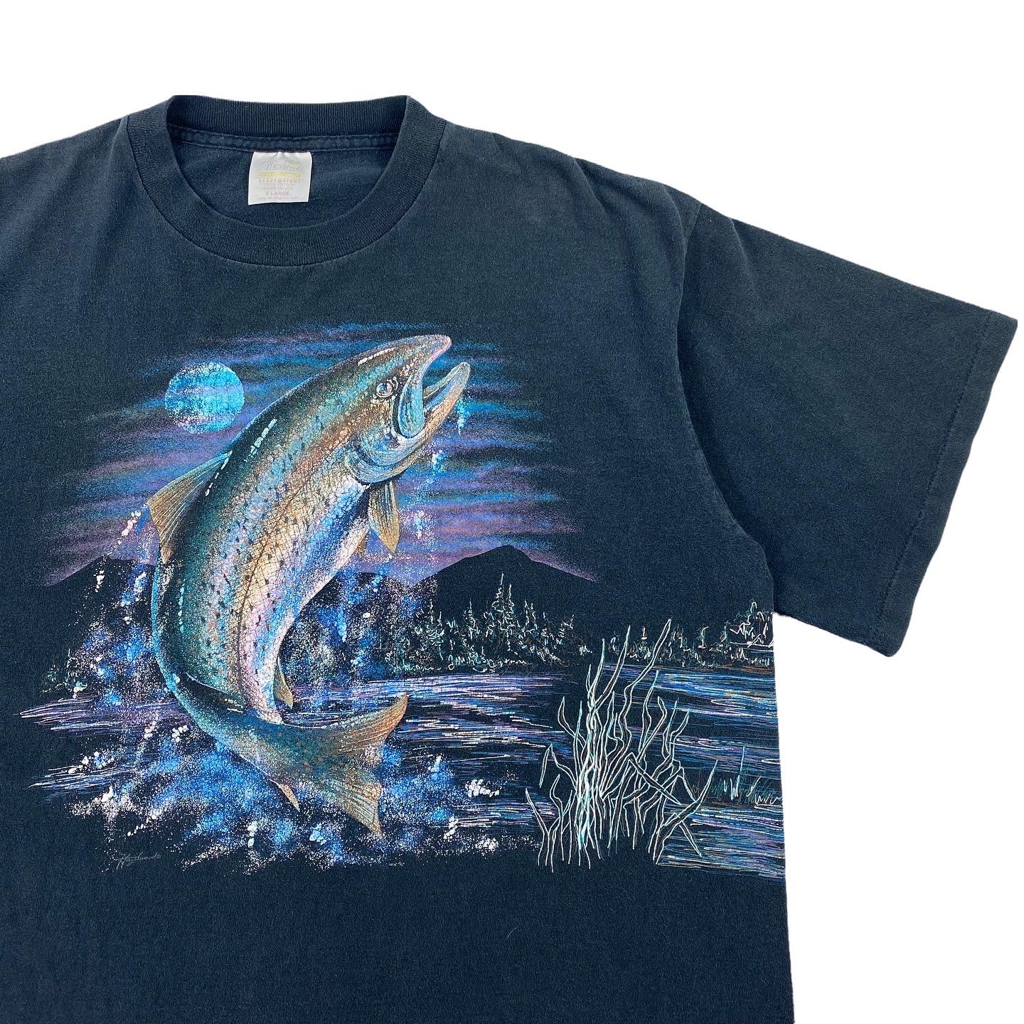 Jumping trout tee. XL