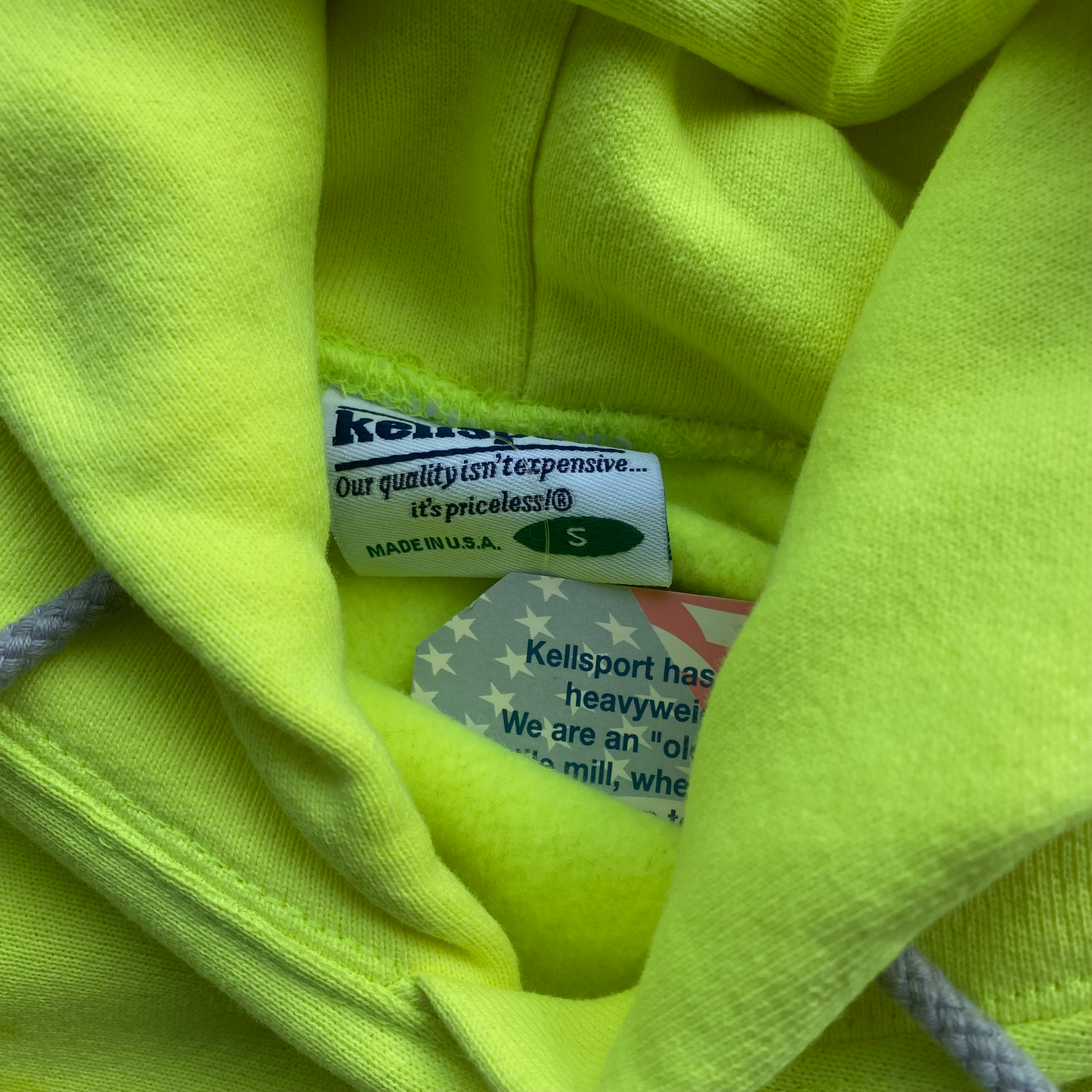 HIGH VIS Kellsport heavyweight hooded sweatshirt  Small