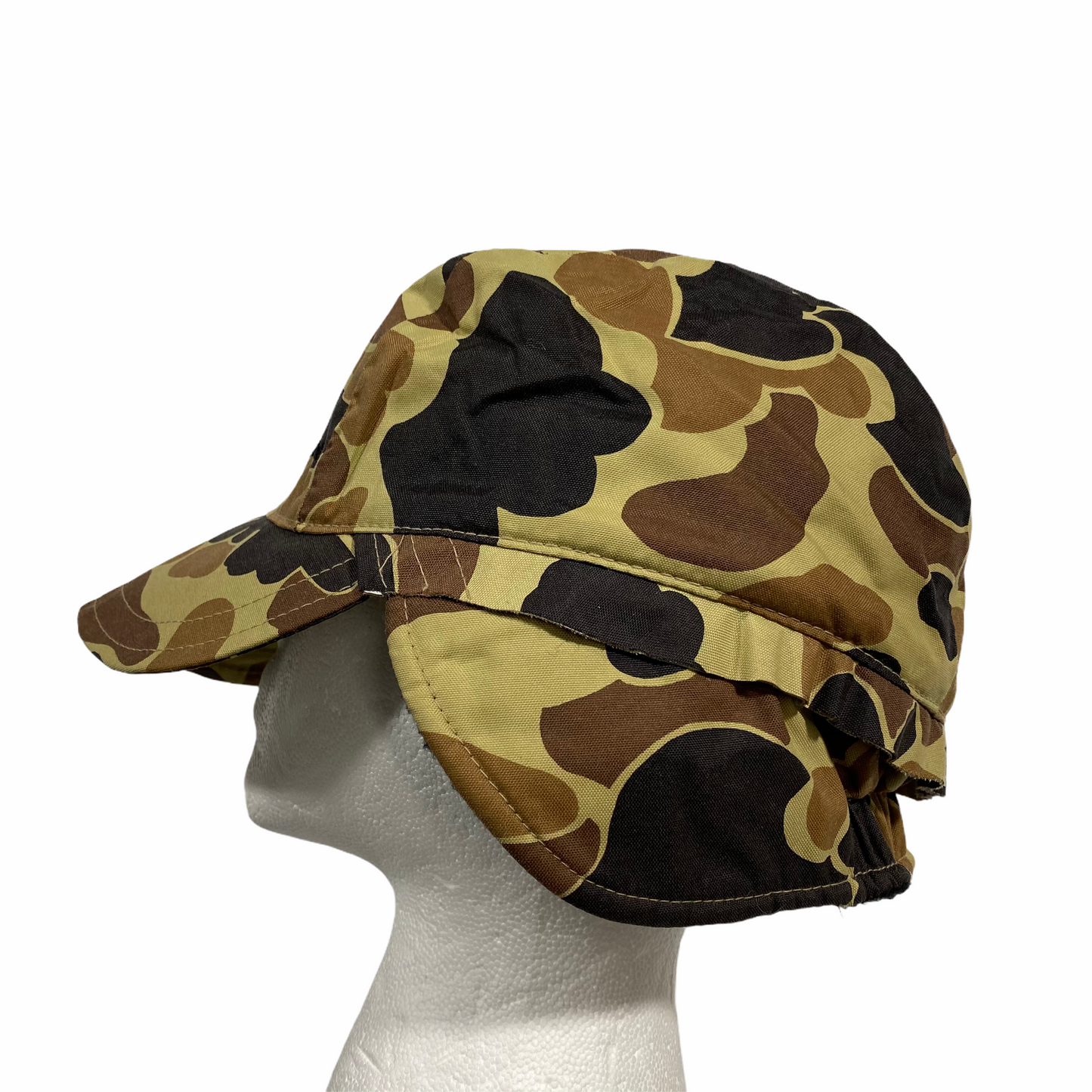 Columbia hunting. cold weather hat. no flap. S/M