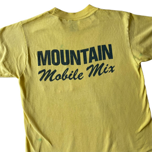80s Mountain mobile mix pocket tee  Small