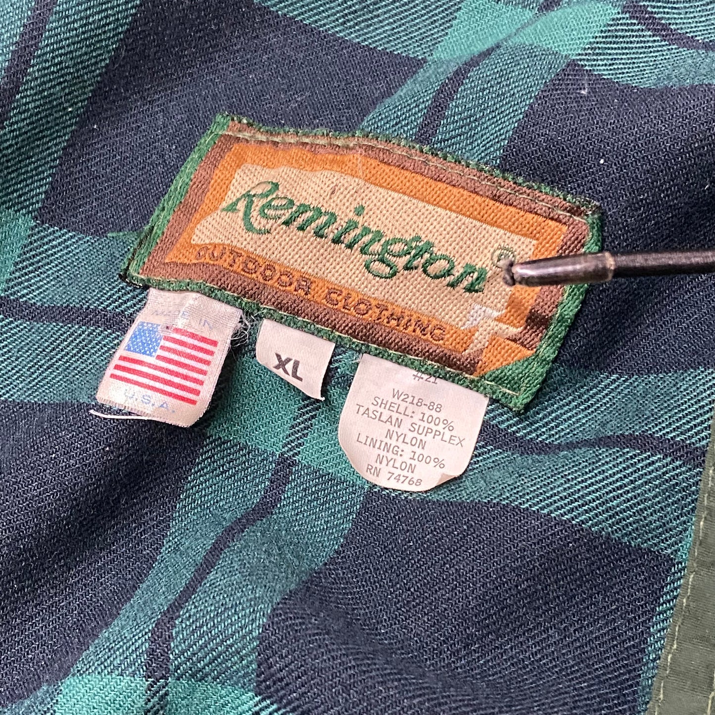 80s Remington rain jacket. Made in usa🇺🇸 goretex. XL